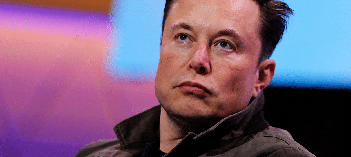 Juiz determina que tuítes de Elon Musk violaram leis federais