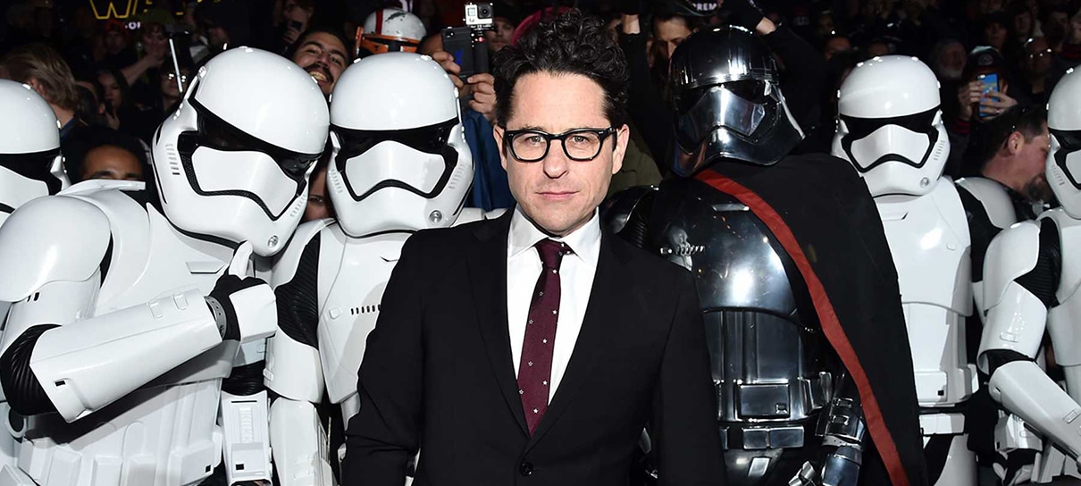 J. J. Abrams fala sobre os fãs raivosos de Star Wars