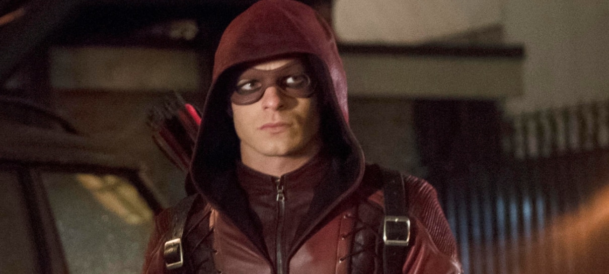 Roy Haper estará de volta para a última temporada de Arrow
