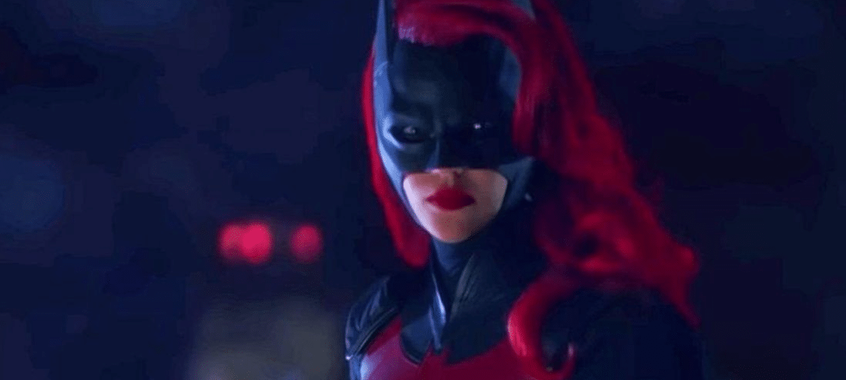 Batwoman tem mais nove episódios confirmados