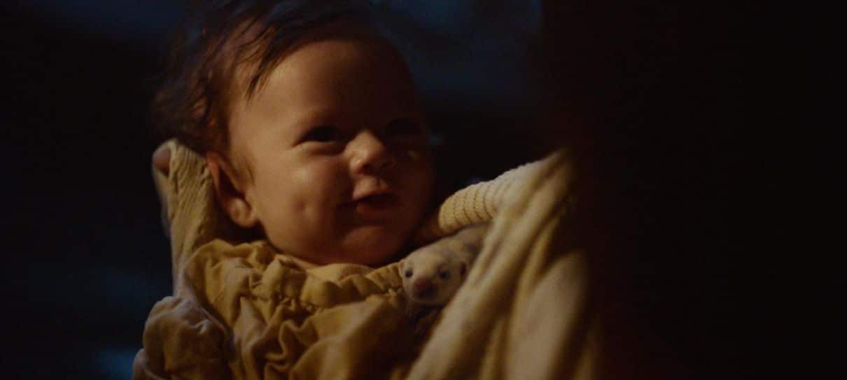 His Dark Materials | Novas fotos mostram Lyra ainda bebê