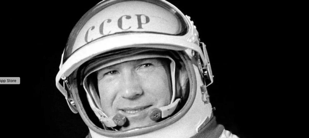 Morre Alexei Leonov, primeiro humano a fazer uma caminhada espacial