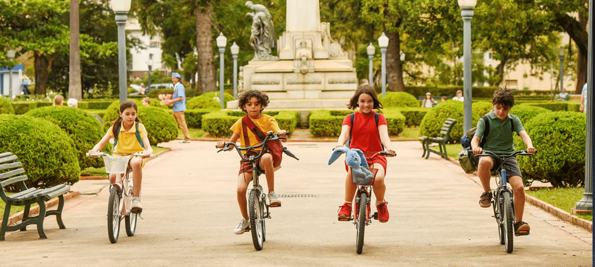 Turma da Mônica - Laços | Personagens voltam às locações do filme em fotos