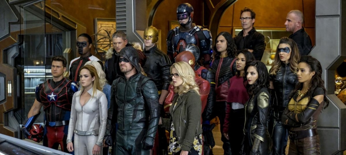 Crise nas Infinitas Terras | Crossover do Arrowverse ganha primeiro teaser