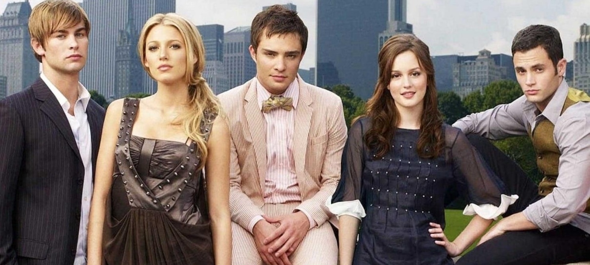 Reboot de Gossip Girl terá mais representatividade que a série original, diz showrunner