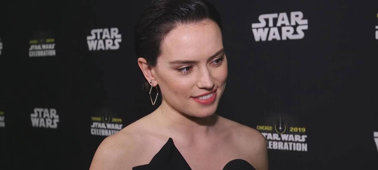 Star Wars | Daisy Ridley resume os acontecimentos da franquia em um rap de 3 minutos