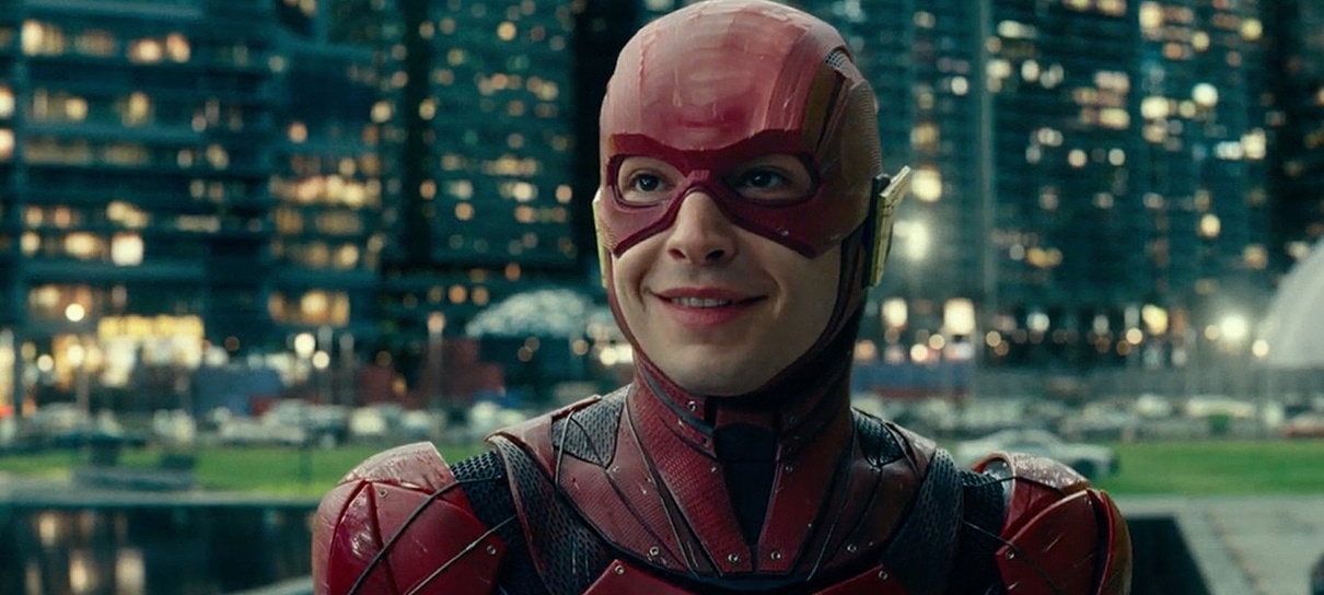 Zack Snyder divulga nova foto de Barry Allen em Batman vs Superman