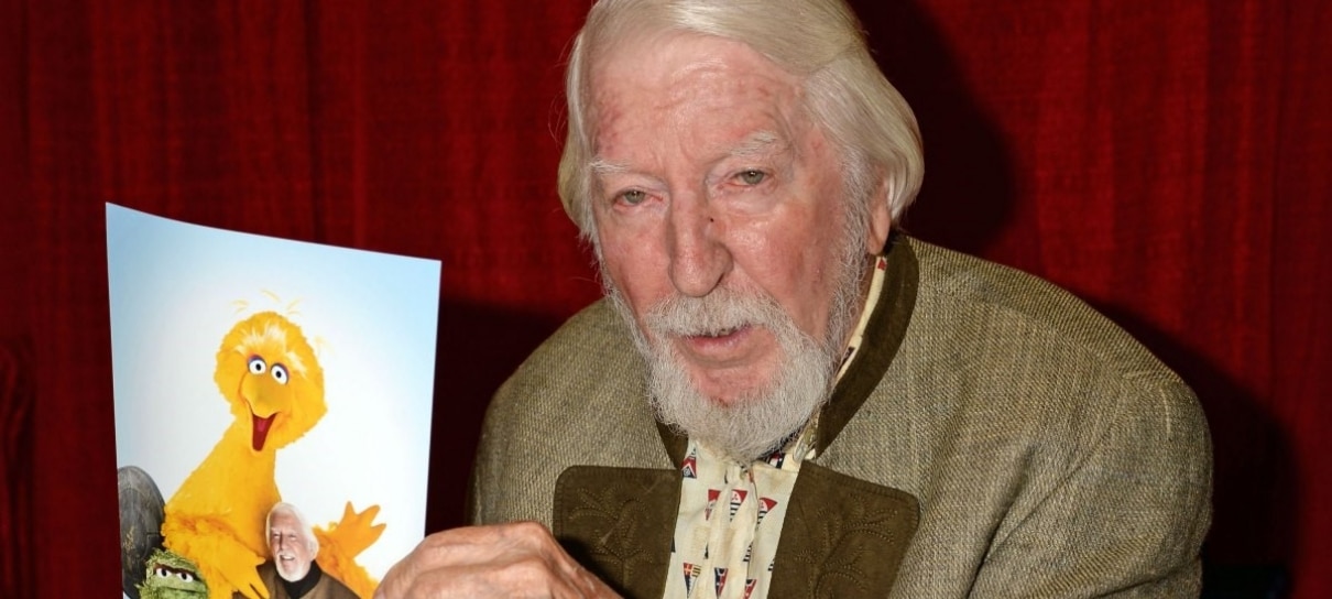 Morre Caroll Spinney, intérprete de Garibaldo e Oscar da Vila Sésamo