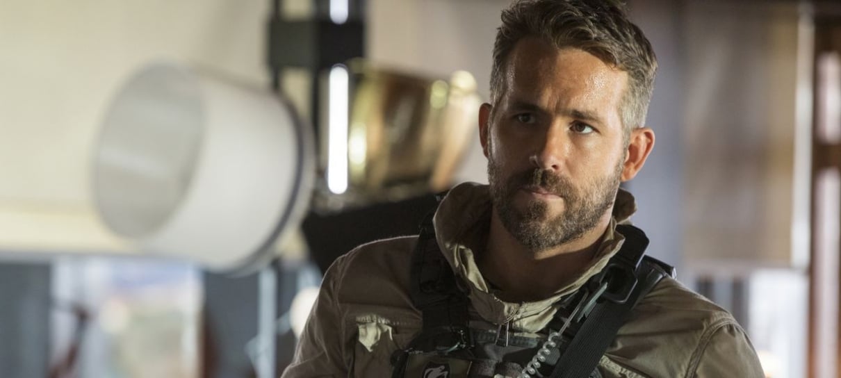 Ryan Reynolds pede "respeito e amor" às explosões em vídeo