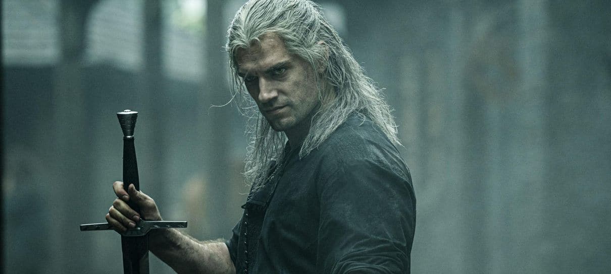 The Witcher | Henry Cavill lê trecho do livro em vídeo