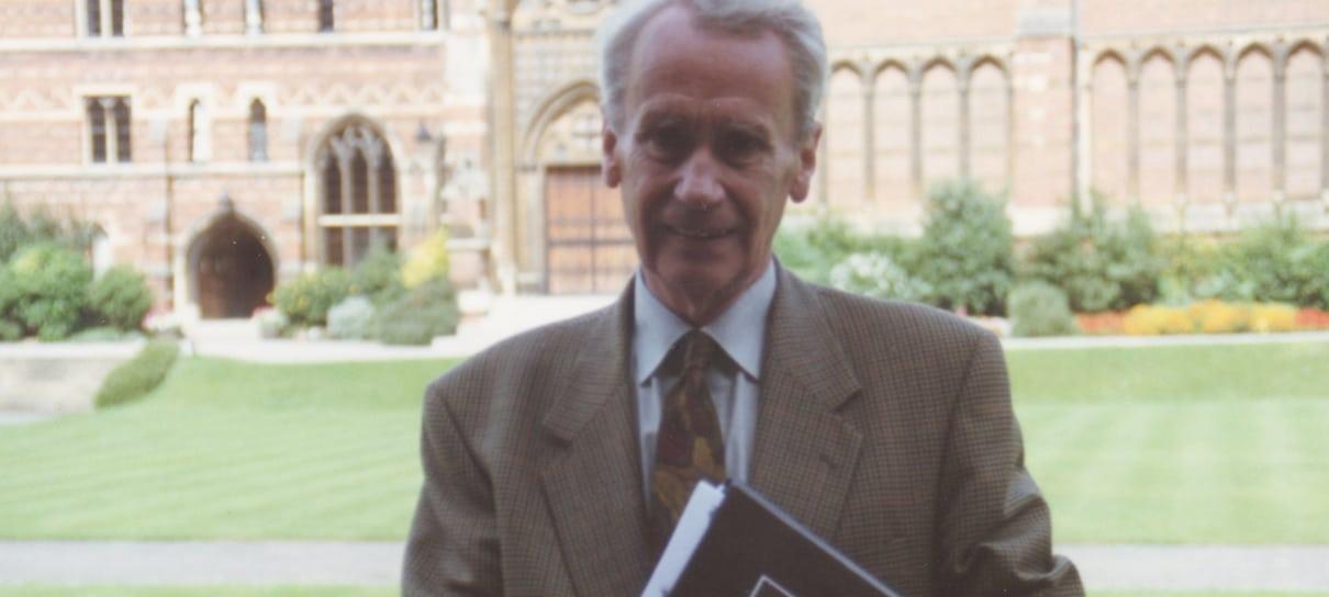 Christopher Tolkien, filho de J.R.R. Tolkien, morre aos 95 anos