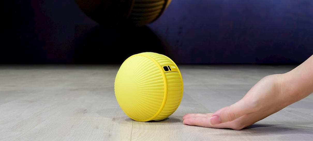 Samsung apresenta robô-bolinha que lembra o BB-8
