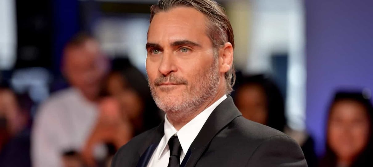 Joaquin Phoenix é preso com Jane Fonda em protesto contra as mudanças climáticas