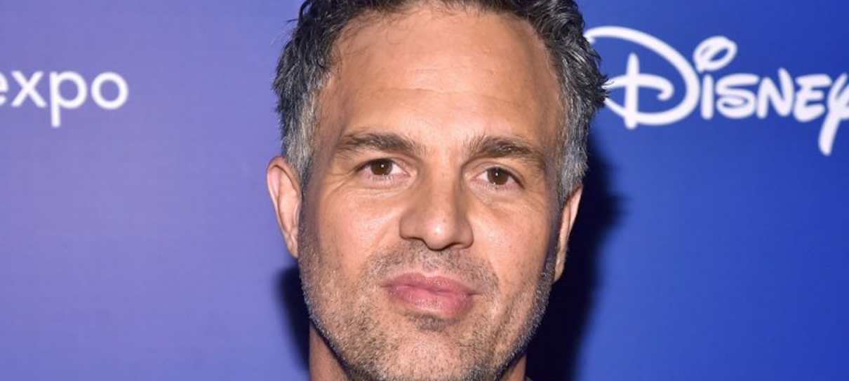 "Preciso de emprego", brinca Mark Ruffalo sobre trabalhar em parque dos Vingadores