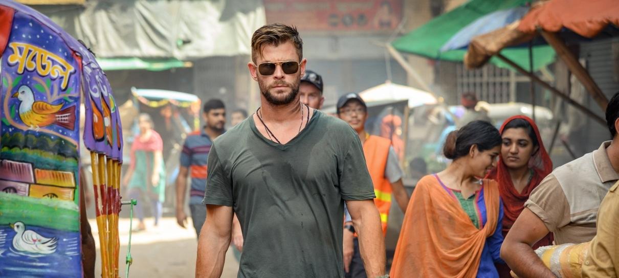 Resgate, filme estrelado por Chris Hemsworth na Netflix, ganha fotos inéditas