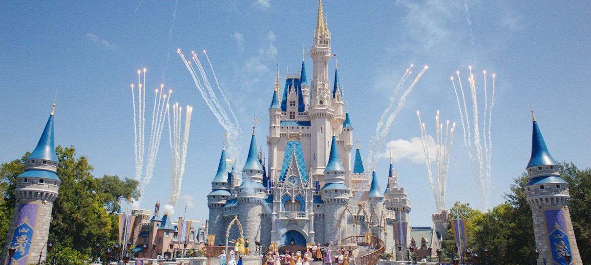 Parques da Disney vão permanecer fechados por tempo indeterminado