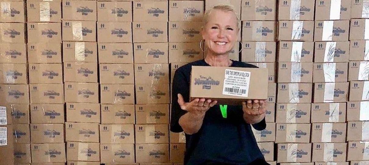Xuxa doa R$ 1 milhão ao SUS e 300 mil sabonetes para comunidades carentes