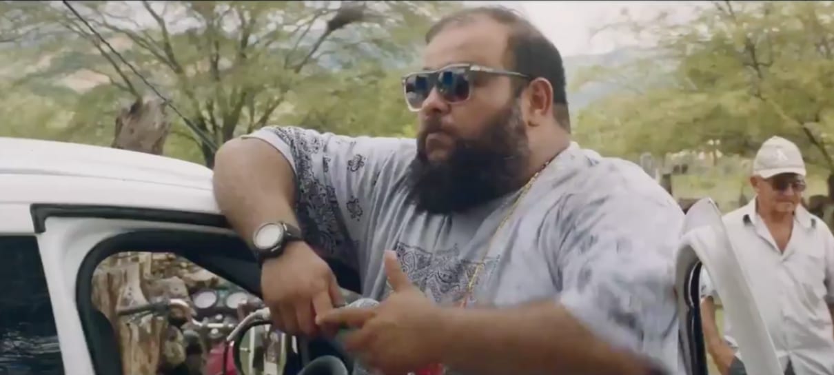 DJ de Bacurau pede para que todos fiquem em casa em vídeo
