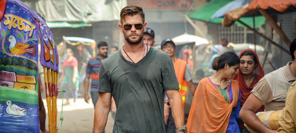 Resgate | Cena traz momentos de tensão entre Chris Hemsworth e David Harbour