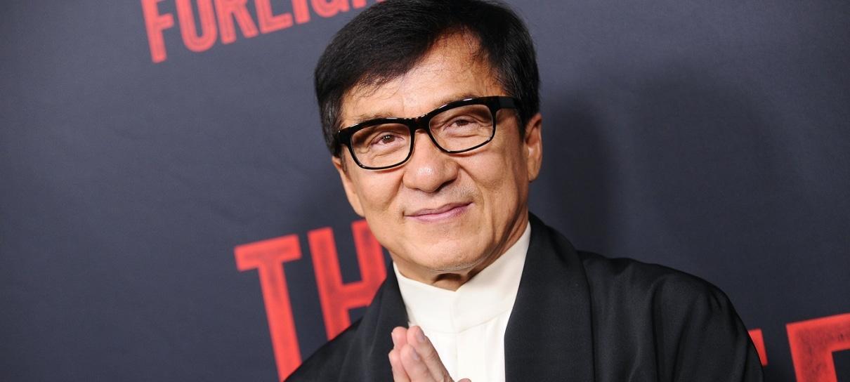 Jackie Chan quer que os fãs se protejam e pede a todos que lavem sempre as mãos