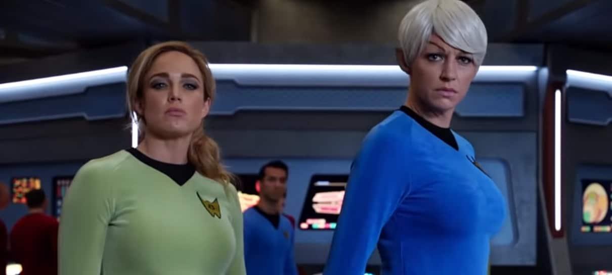 Legends of Tomorrow | Novo trailer faz paródia com Star Trek, Friends e até Teletubbies