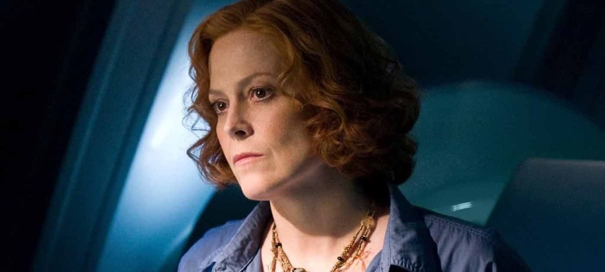 Sigourney Weaver aparece em nova foto dos bastidores das sequências de Avatar