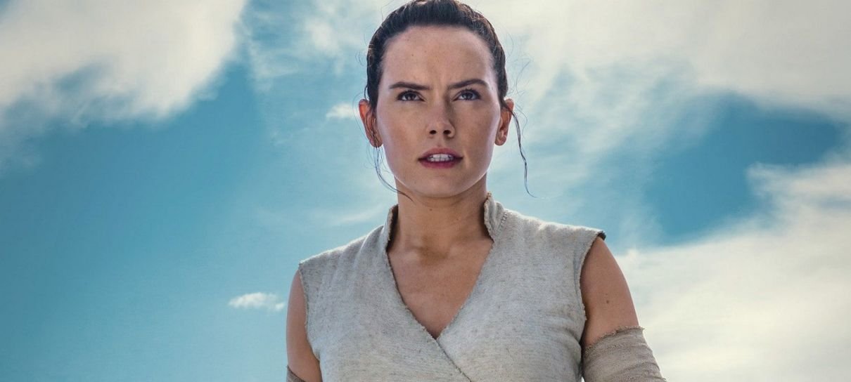 Daisy Ridley fala sobre repercussão negativa de Star Wars: A Ascensão Skywalker