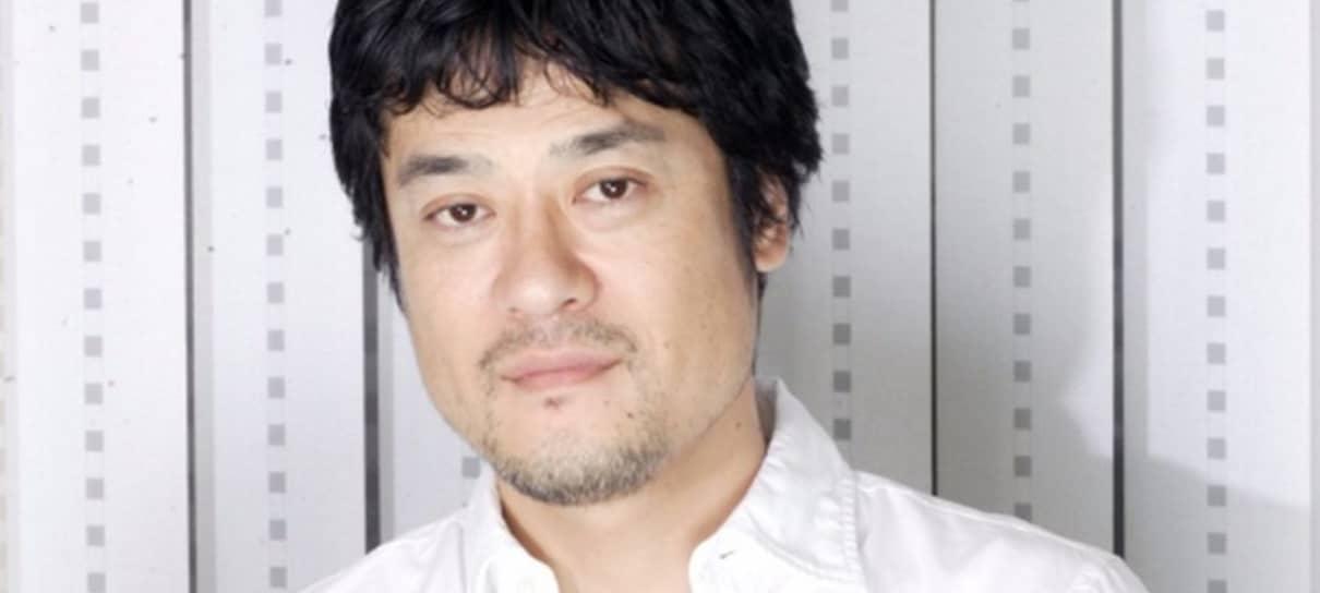 Keiji Fujiwara, voz original do Hughes de Fullmetal Alchemist, morre aos 55 anos