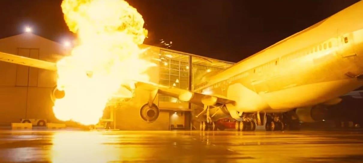 Tenet | Christopher Nolan comprou um avião de verdade para explodir no filme