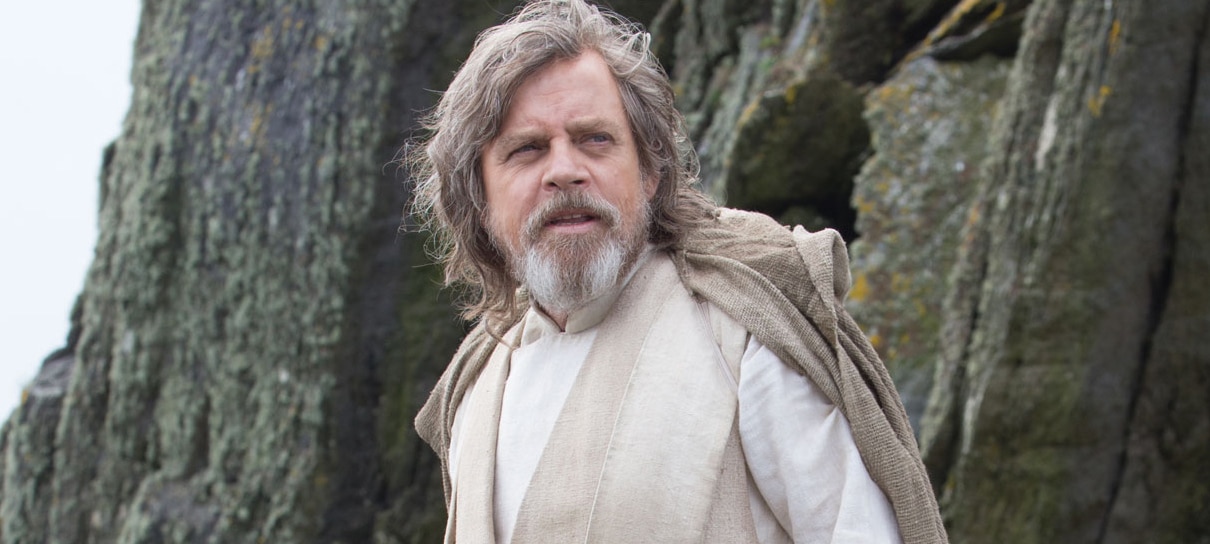 Mark Hamill comenta fandom de Star Wars: "não sei quando se tornou tão divisivo"