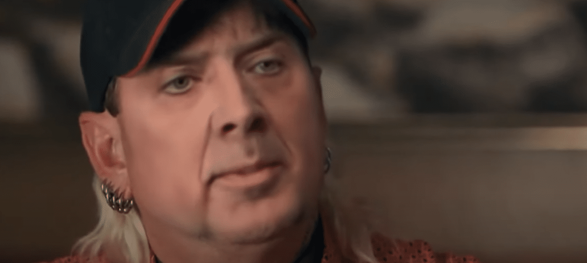 Vídeo substitui rosto de Joe Exotic pelo de Nicolas Cage em A Máfia dos