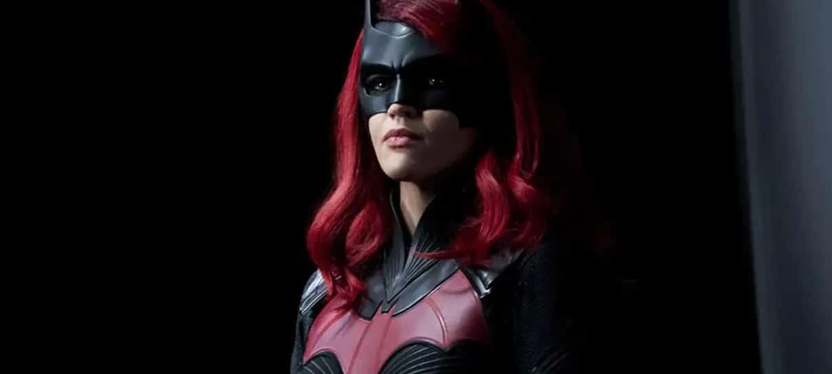 Batwoman | Nova personagem assumirá o manto da heroína