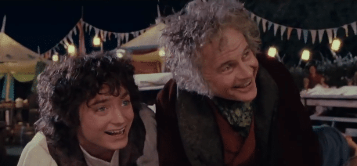 Elijah Wood, o Frodo, faz homenagem a Ian Holm, o Bilbo de O Senhor dos Anéis