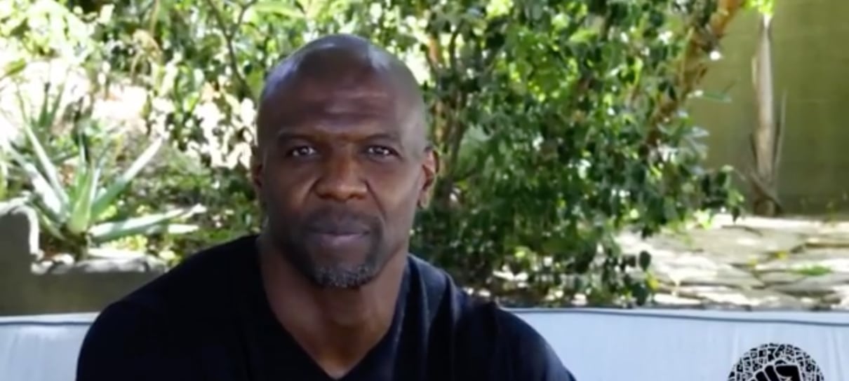 Terry Crews grava vídeo em apoio à luta contra o racismo e violência policial no Brasil