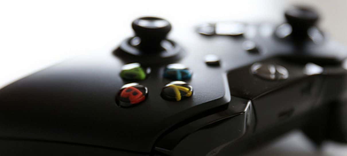 Artistas e influenciadores se unem para denunciar canal acusado de racismo