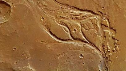 Marte pode ter sido coberto por gelo e não por rios, sugere estudo