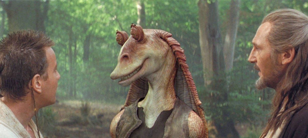 Star Wars | Liam Neeson, o Qui-Gon Jinn da franquia, defende ator de Jar Jar Binks