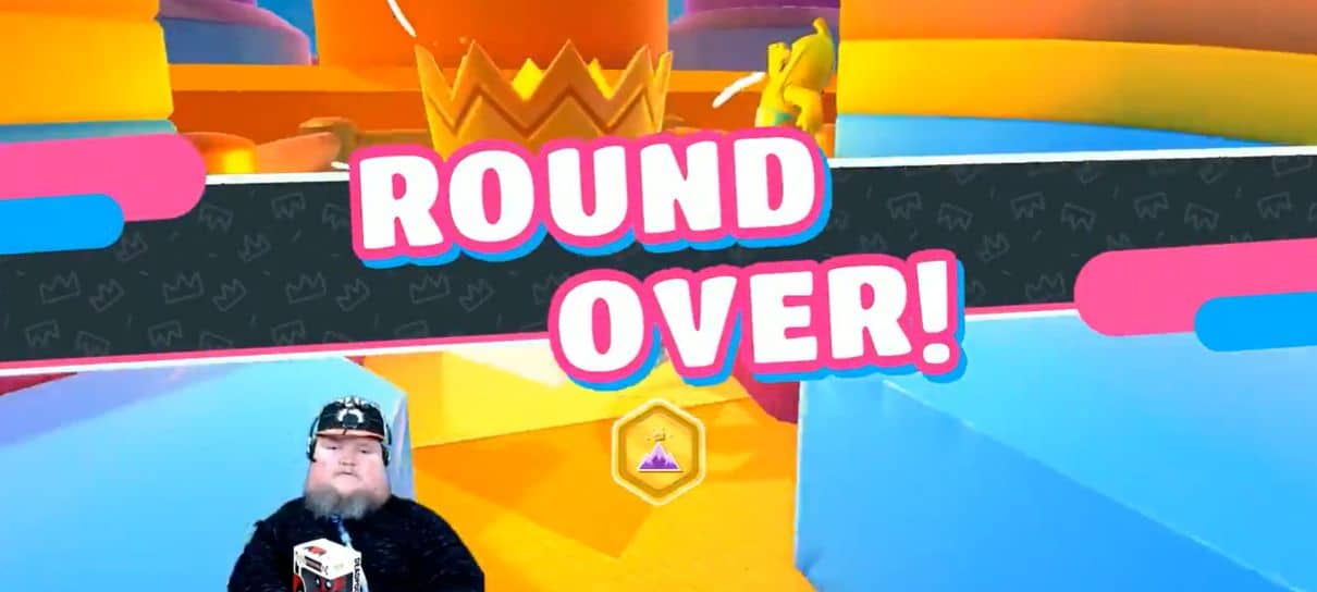 Fall Guys | Jogador conquista a coroa "sem controle, sem teclado, só com um chapéu"