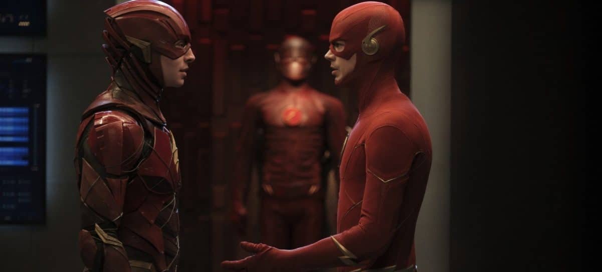The Flash | Showrunner da série quer crossover de Grant Gustin e Ezra  Miller no cinema - NerdBunker