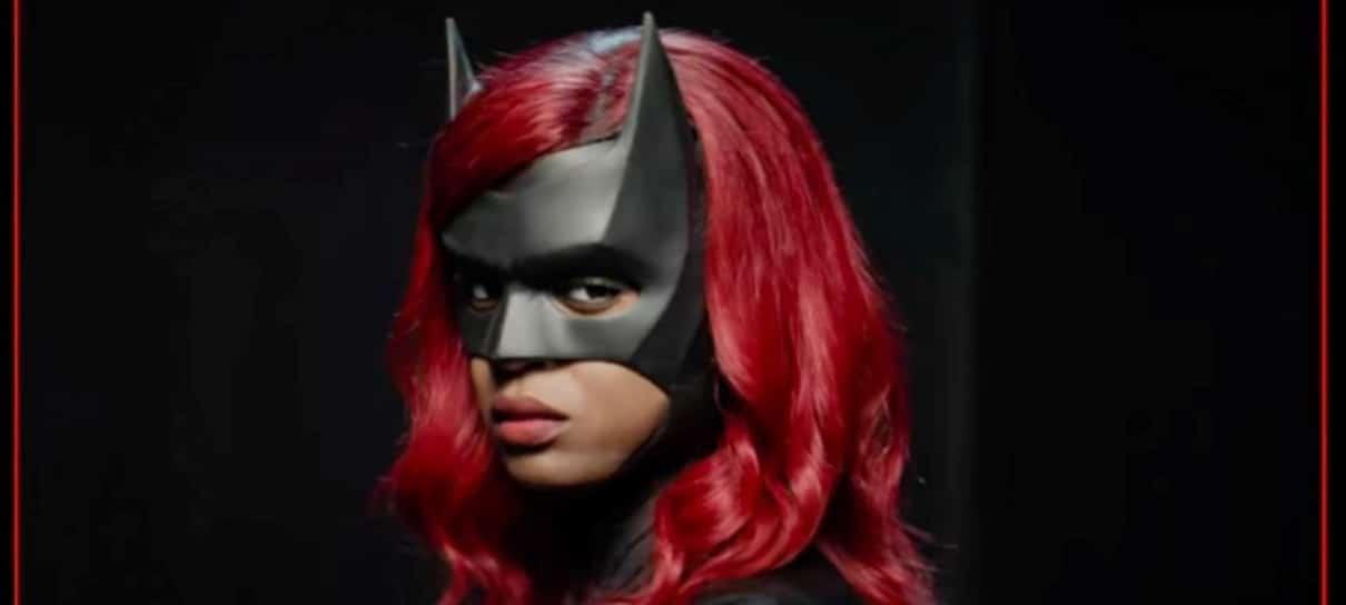Batwoman | Vídeo do set de filmagem mostra o novo Batmóvel; confira