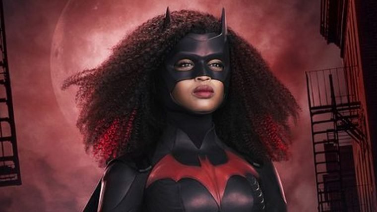 Batwoman | Confira o visual de Javicia Leslie como a heroína na série