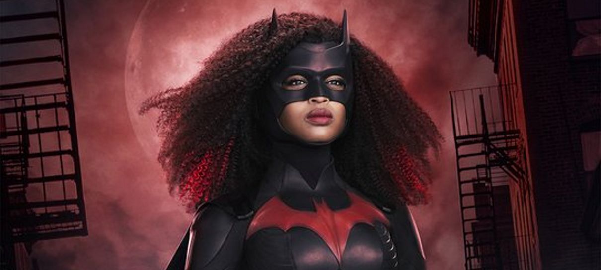 Batwoman | Confira o visual de Javicia Leslie como a heroína na série
