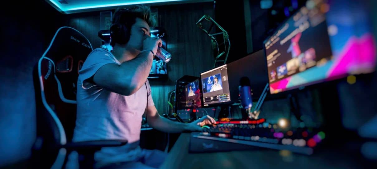 Streamers devem pagar para transmitir jogos, diz desenvolvedor do Stadia