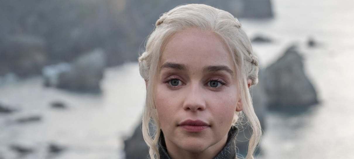 Game of Thrones | Emilia Clarke improvisou um monólogo em Alto Valiriano em dez minutos