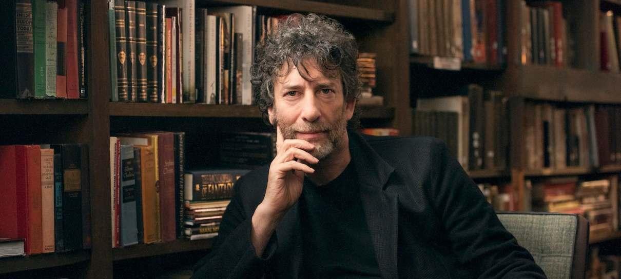Neil Gaiman fará evento online com os fãs brasileiros; saiba como participar