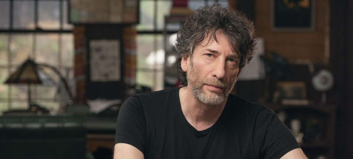 Neil Gaiman fala sobre as dificuldades para adaptar Sandman