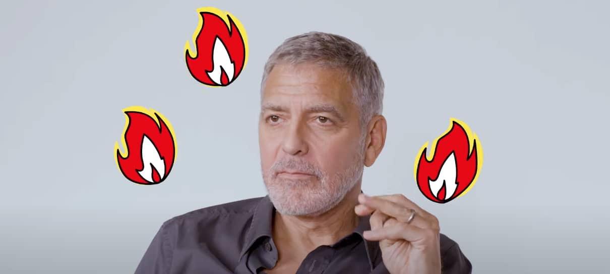 George Clooney lê tuítes em português em vídeo zoeiro