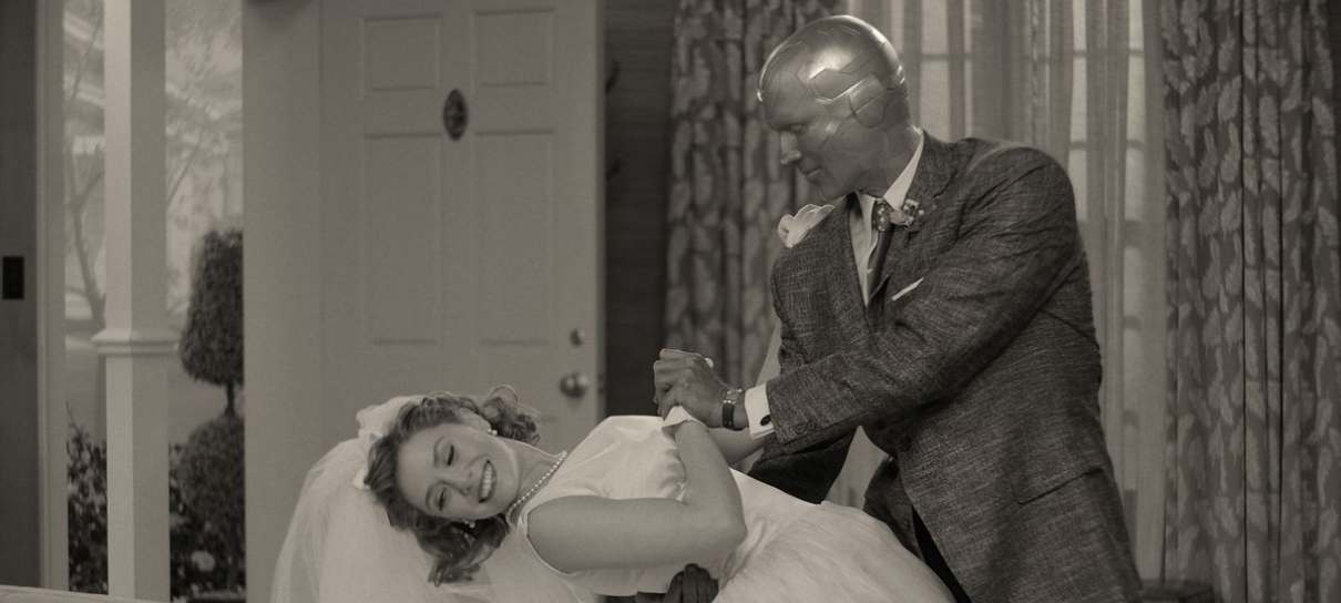 WandaVision | Casal usa poderes no cotidiano em cena inédita; confira