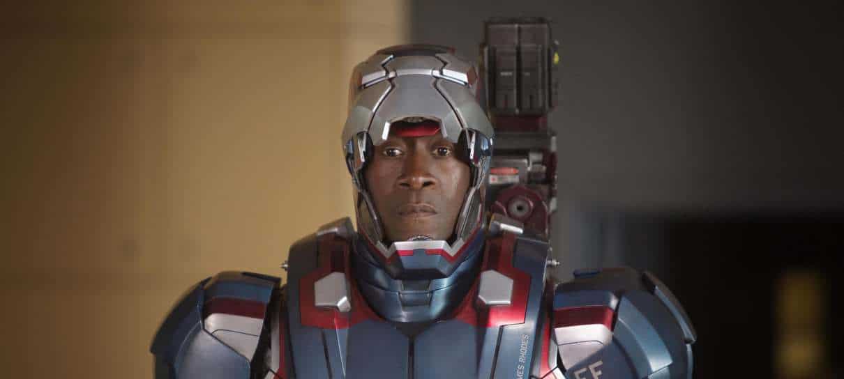 Máquina de Combate aparecerá na série do Falcão e do Soldado Invernal