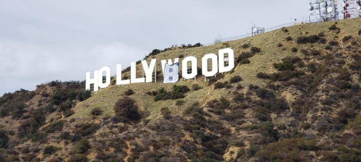 Letreiro de Hollywood é alvo de zoeira e vira Hollyboob